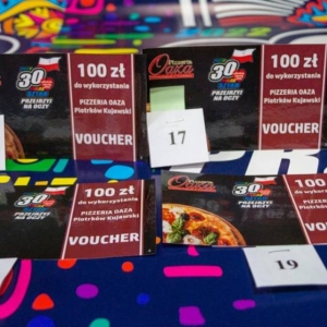 Vouchery o wartości 100 zł do wykorzystania w Pizzerii OAZA